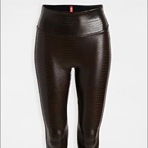 Spanx (faux) Croc deep chocolate leggings NWOT